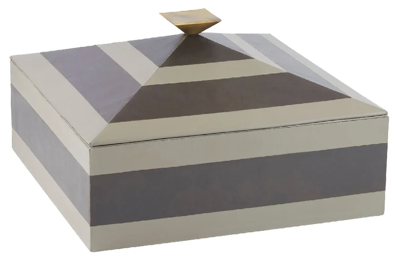 Track lighting with swivel heads for precise aimingCheshire Box