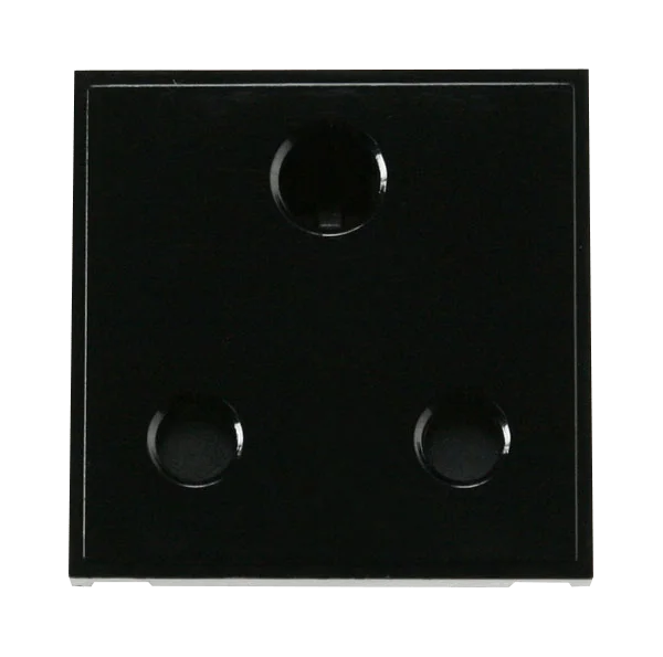 Track lighting for highlighting bookcasesClick New Media 15A Round Pin New Media Socket - Black Track lighting for highlighting bookcasesClick New Media 15A Round Pin New Media Socket - Black