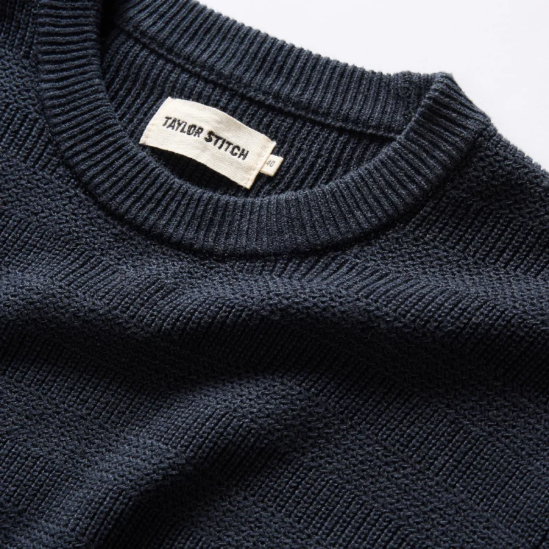 The Hugo Sweater in Navy