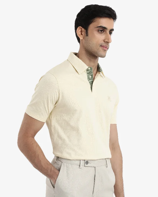 Rare Rabbit Men's Spencer Yellow Short Sleeve Button Closure Regular Fit Solid Polo T-Shirt