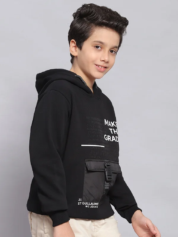 Boys Black Printed Hooded Full Sleeve Sweatshirt